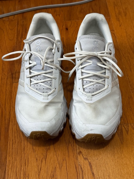 On Cloud Cloudventure Size 8.5 - Picture 3 of 7